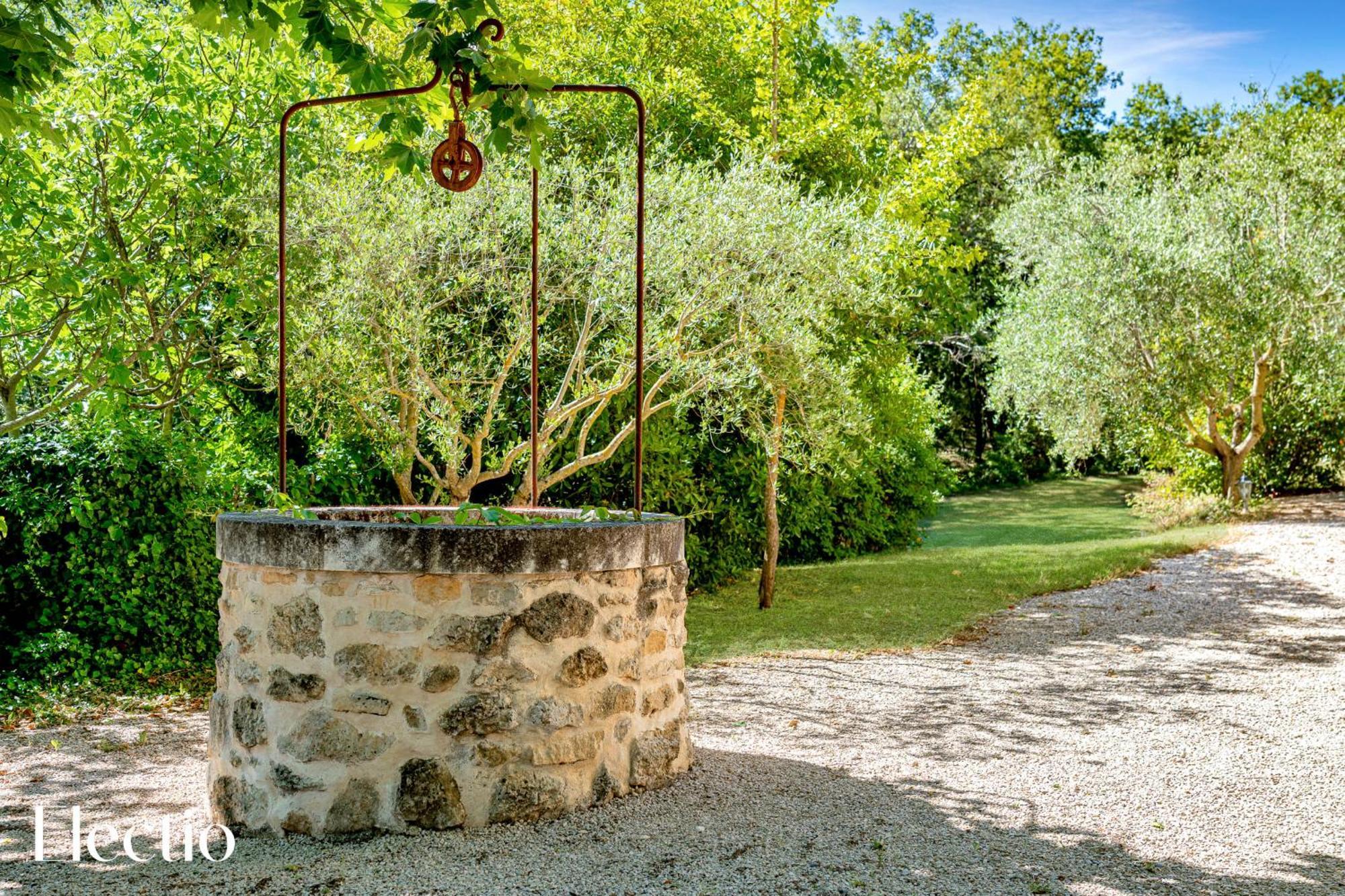 Bastide Domaine Tour Campanets Aparthotel Le Puy-Sainte-Réparade Exterior photo