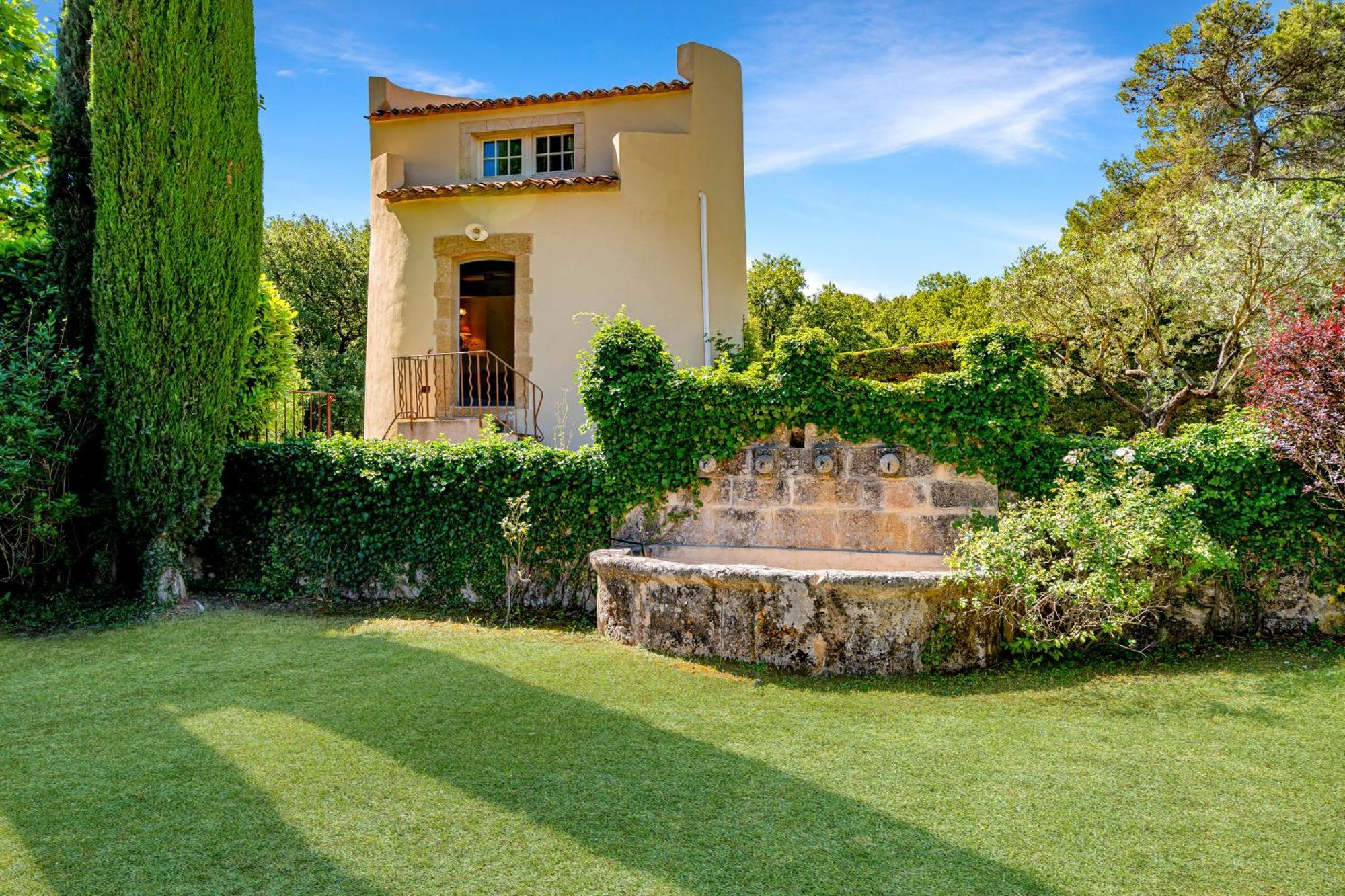 Bastide Domaine Tour Campanets Aparthotel Le Puy-Sainte-Réparade Exterior photo